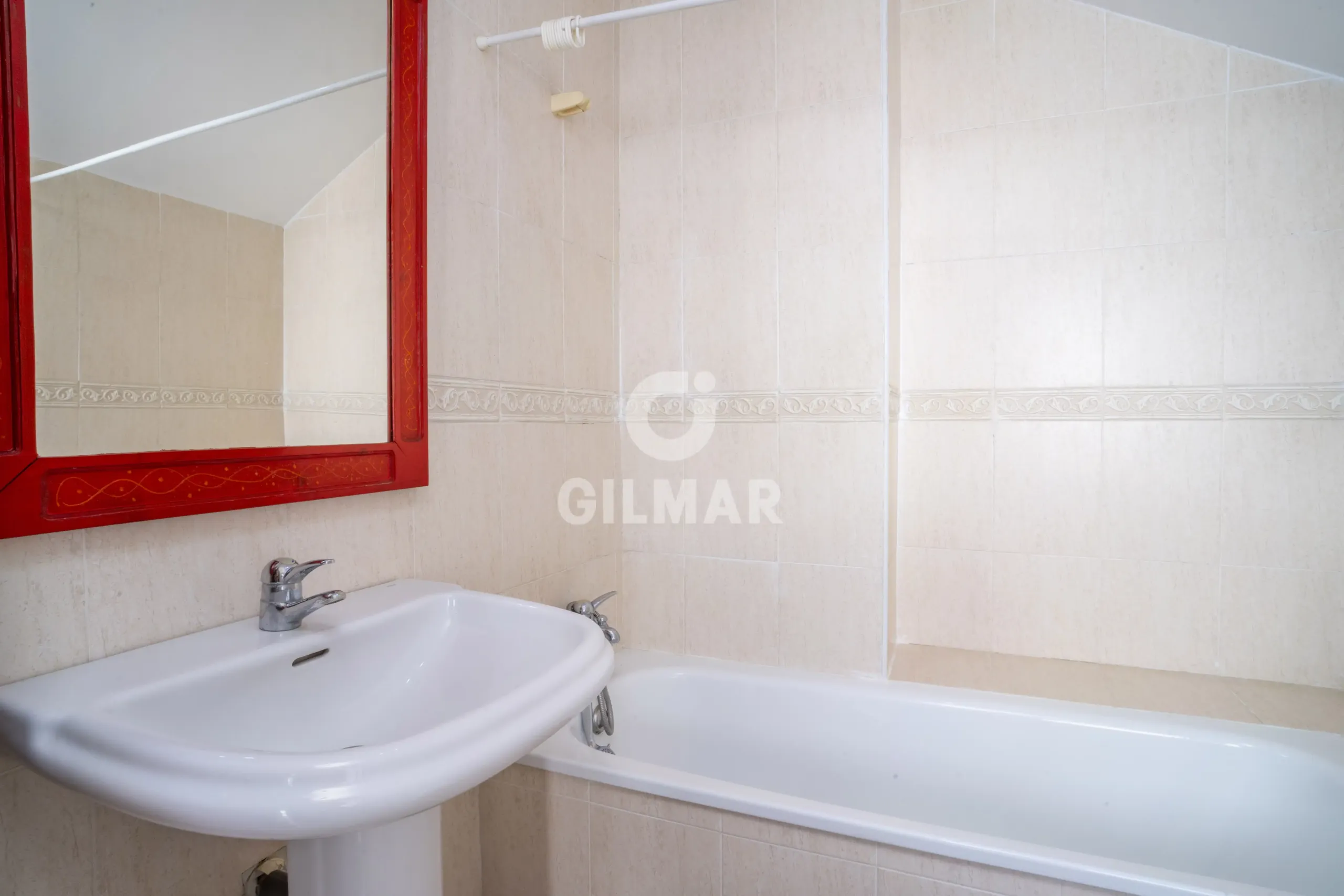 Semi-detached house in Estepona - Málaga
