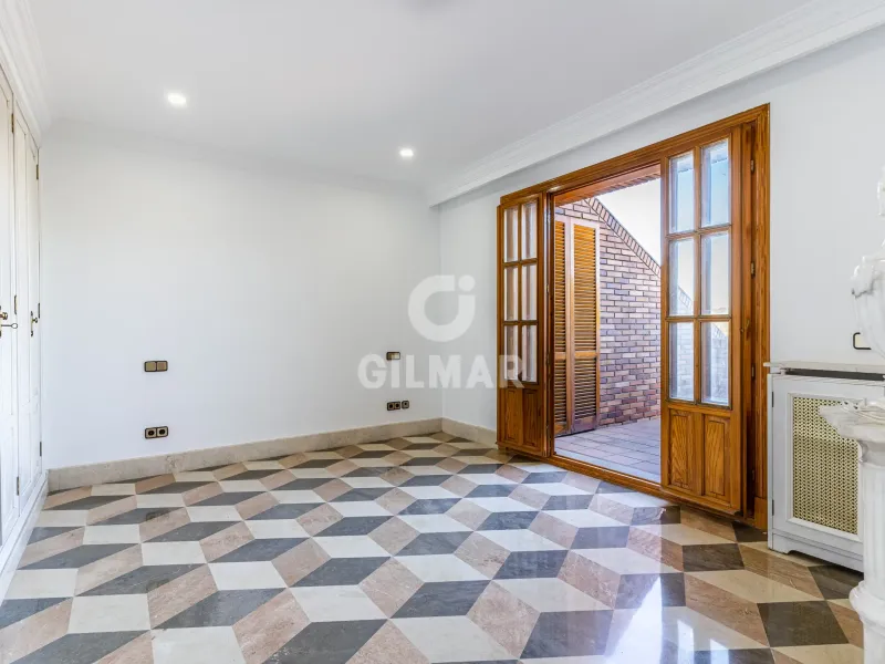 Villa in Villanueva de La Cañada - Madrid
