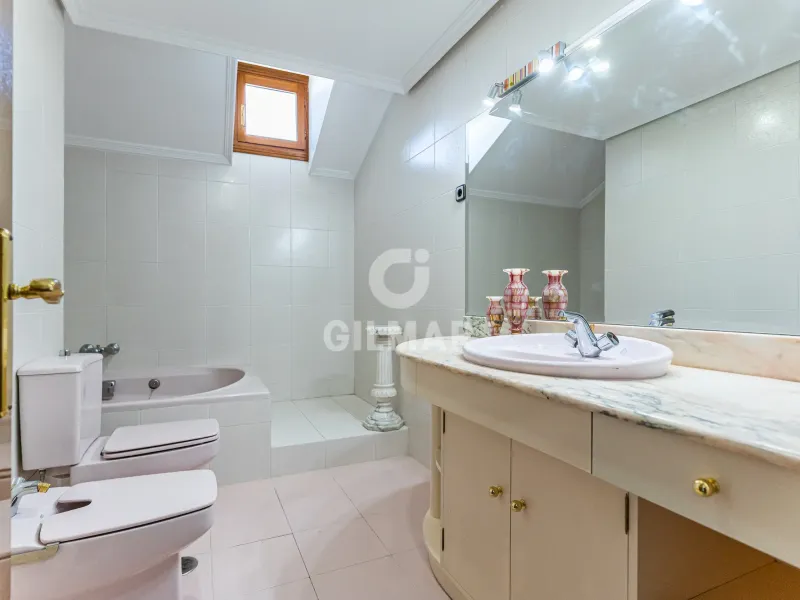 Villa in Villanueva de La Cañada - Madrid