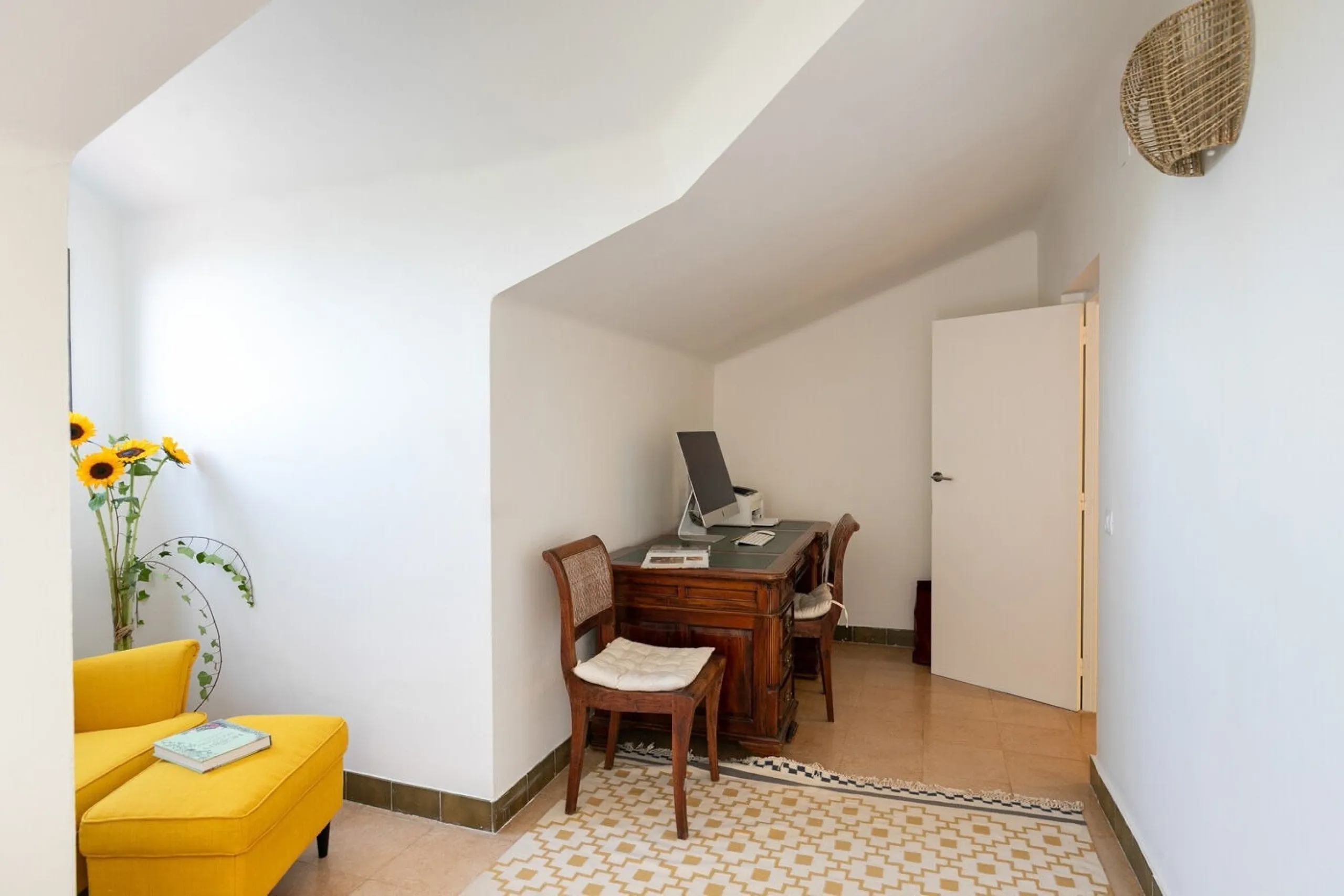 Exclusive House in La Floresta