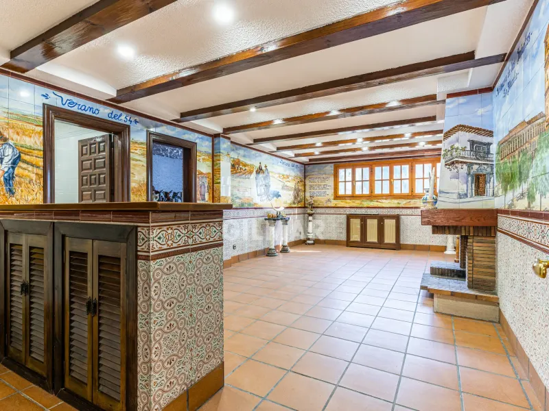 Villa in Villanueva de La Cañada - Madrid