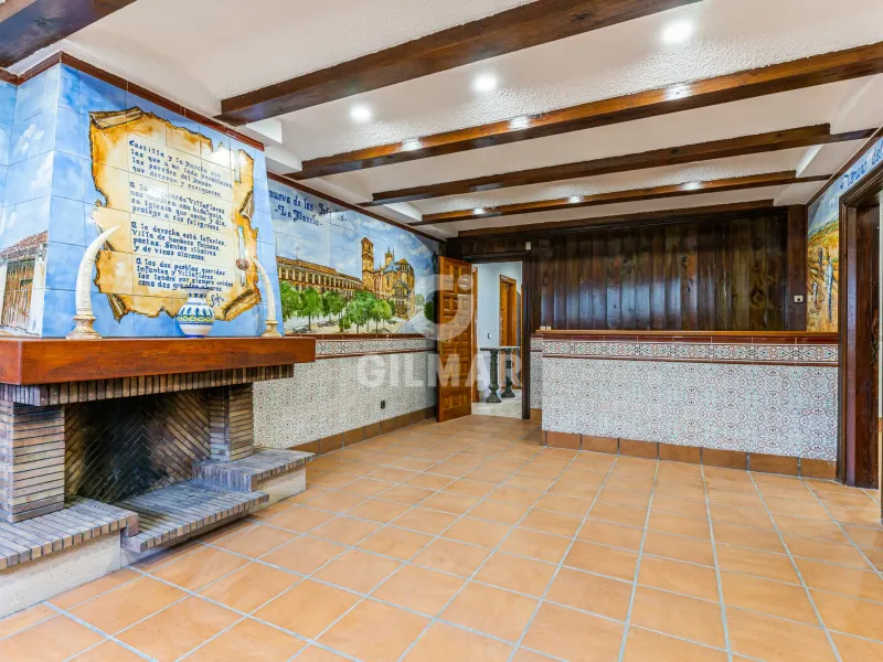 Villa in Villanueva de La Cañada - Madrid