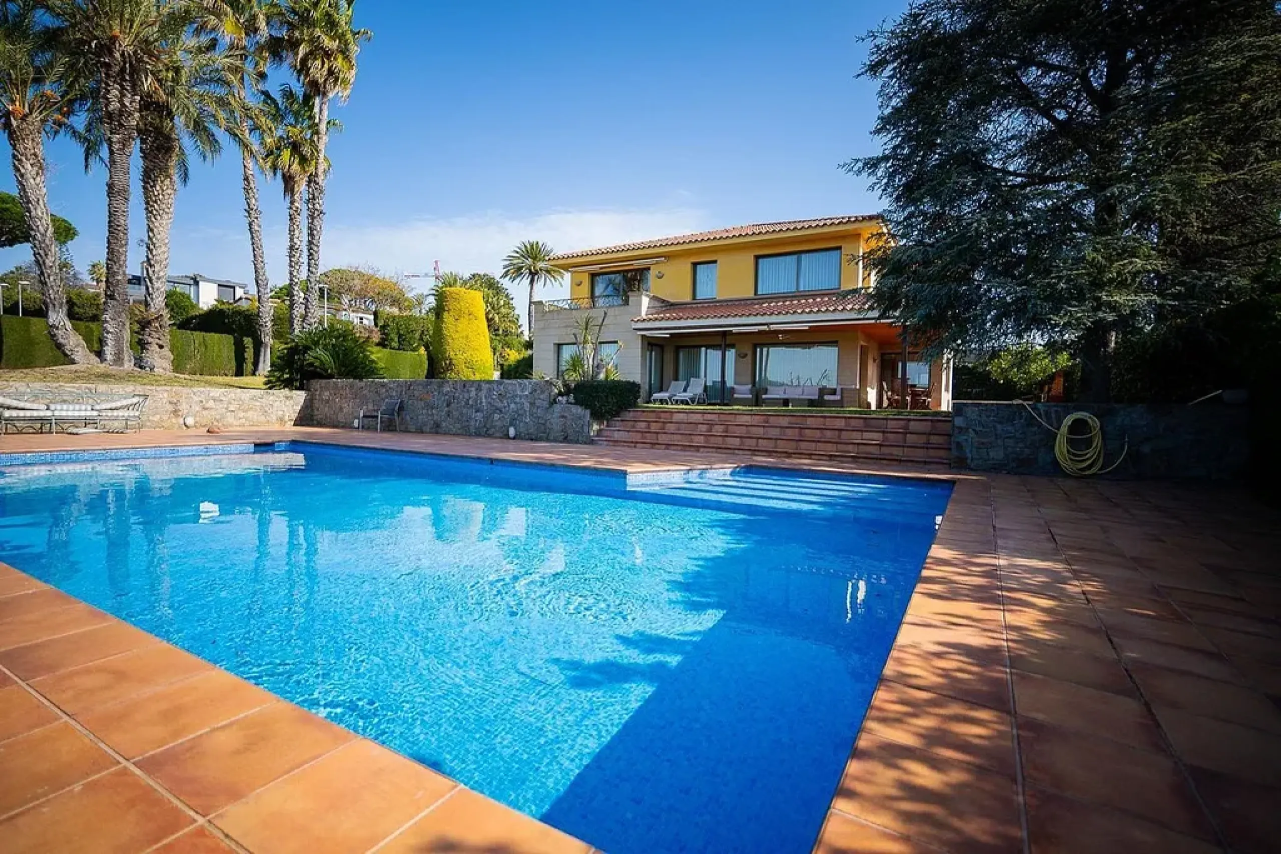 Impressive Villa in Can Teixidó, Alella, Barcelona