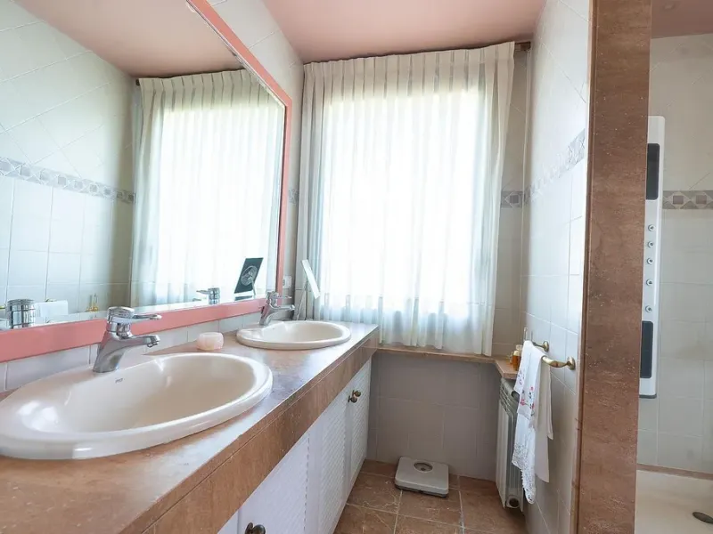 Impressive Villa in Can Teixidó, Alella, Barcelona