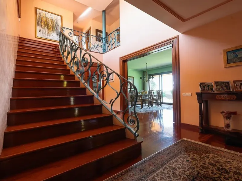 Impressive Villa in Can Teixidó, Alella, Barcelona