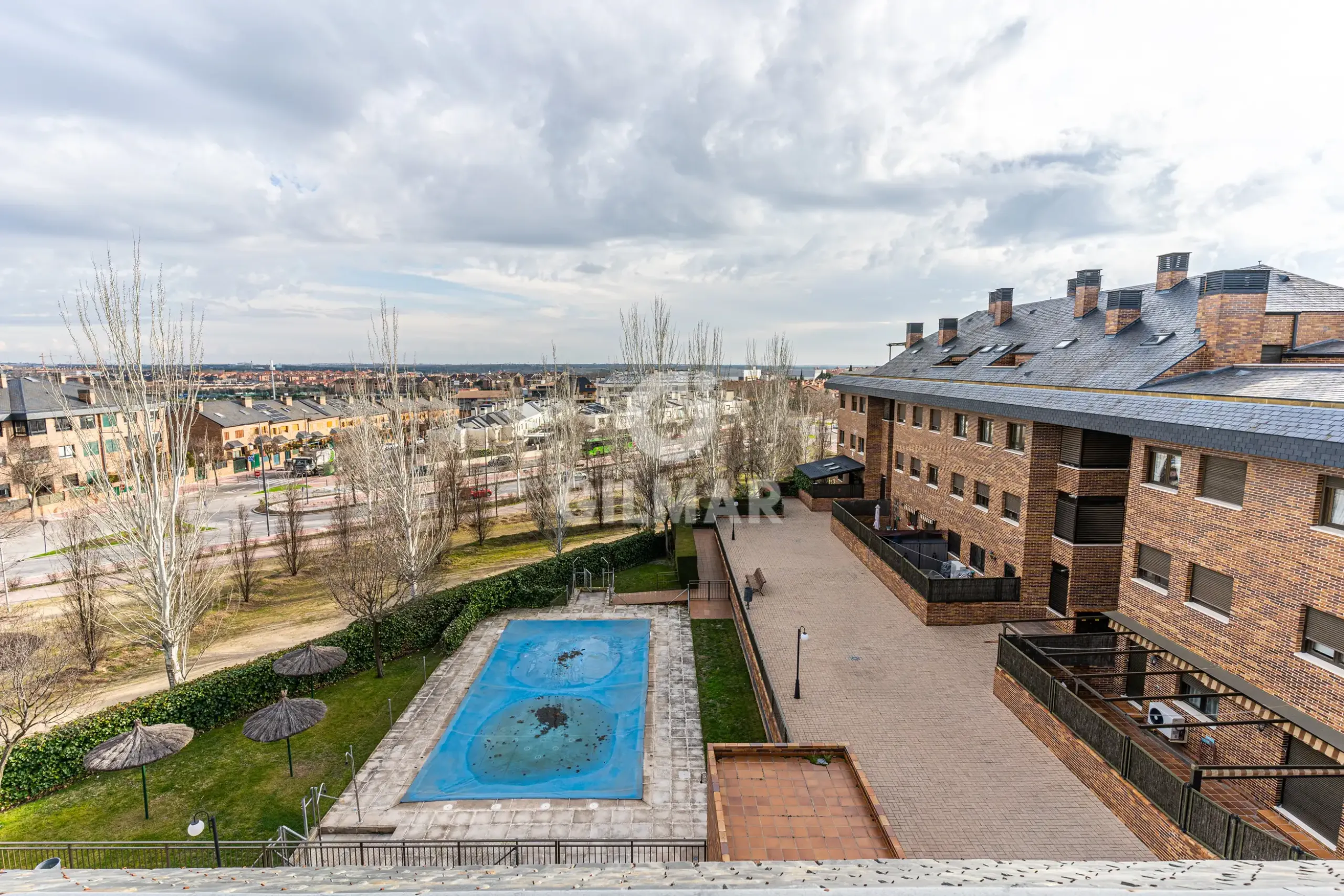Duplex penthouse in Boadilla del Monte - Madrid