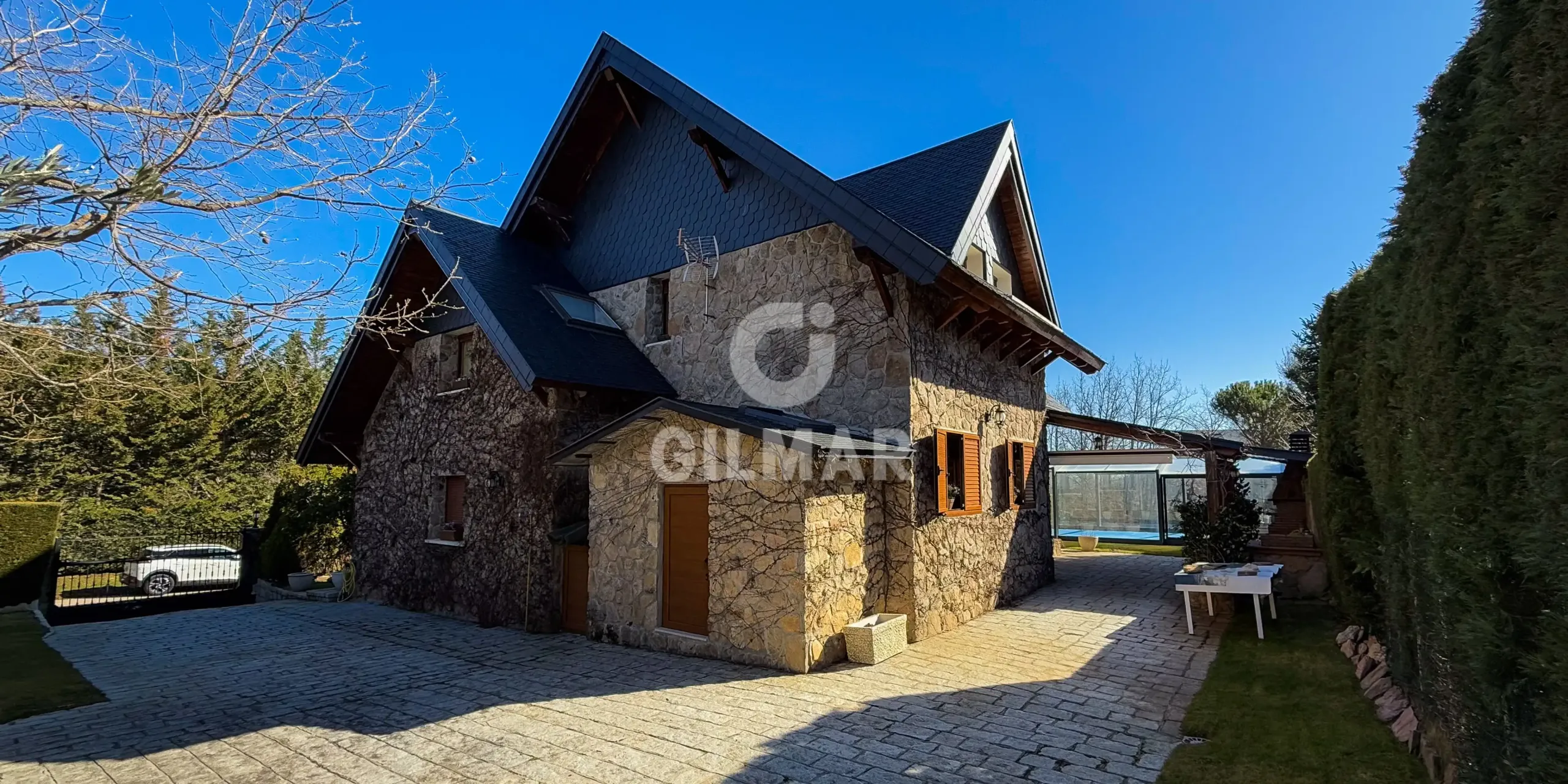 Villa in Navacerrada - Madrid