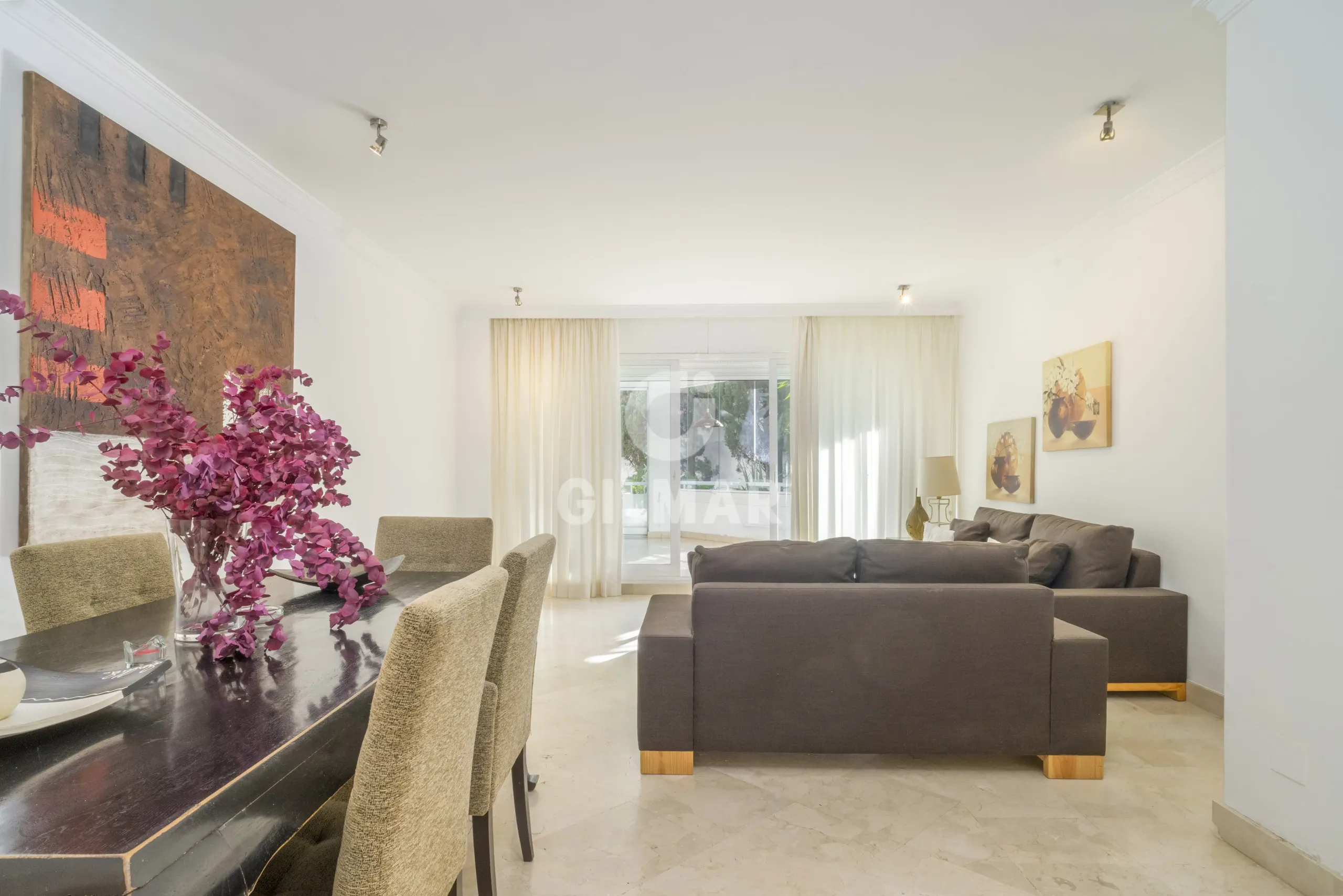 Apartment in Nueva Andalucía - Málaga