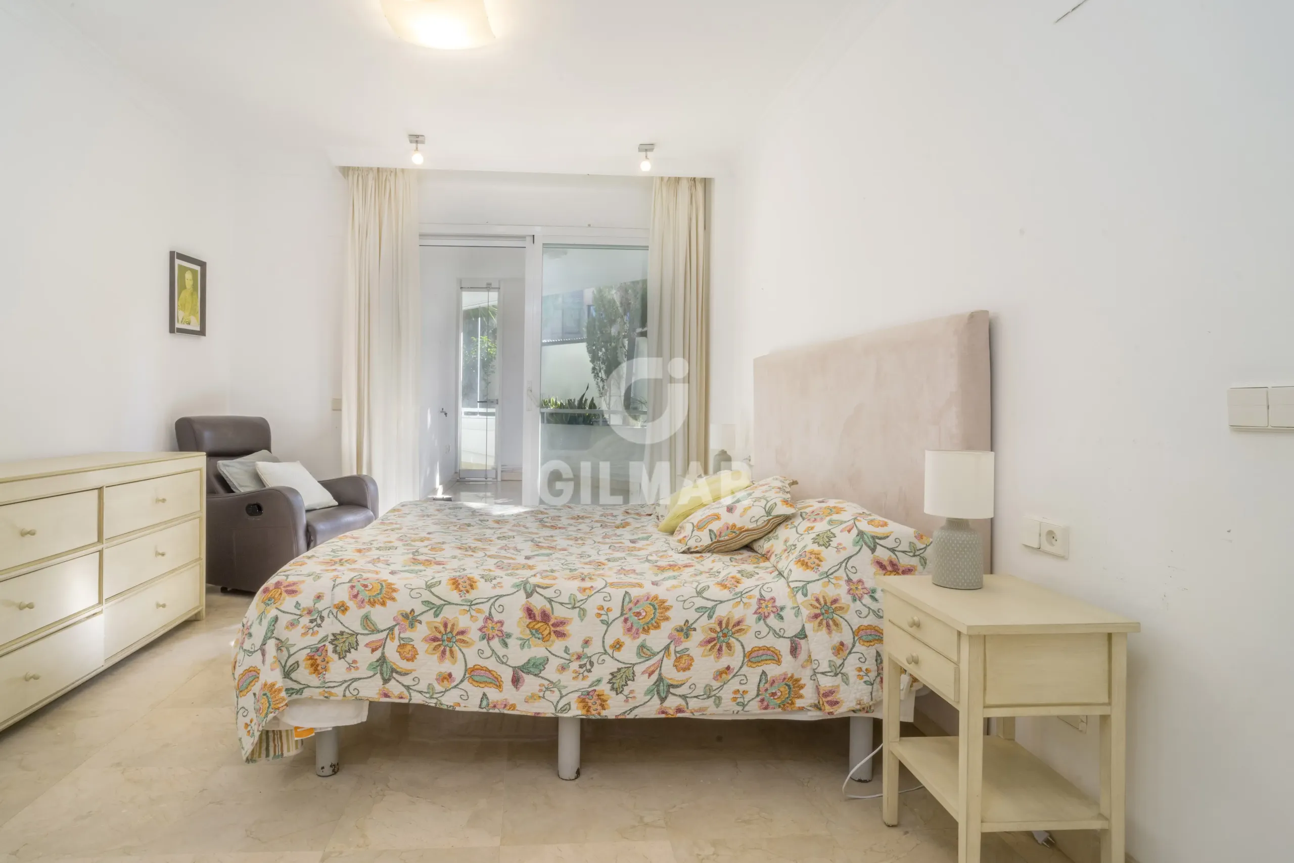 Apartment in Nueva Andalucía - Málaga