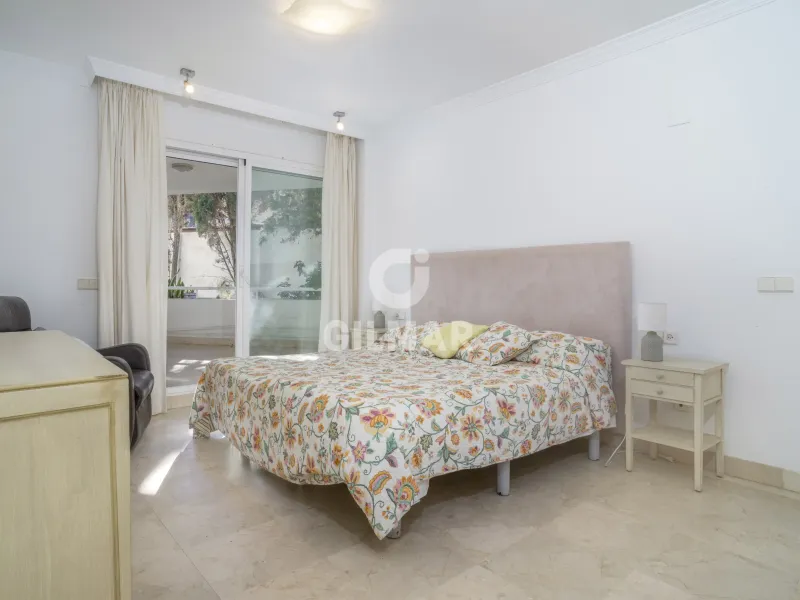 Apartment in Nueva Andalucía - Málaga