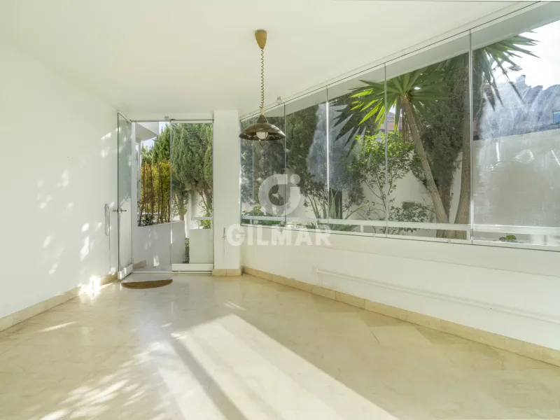 Apartment in Nueva Andalucía - Málaga