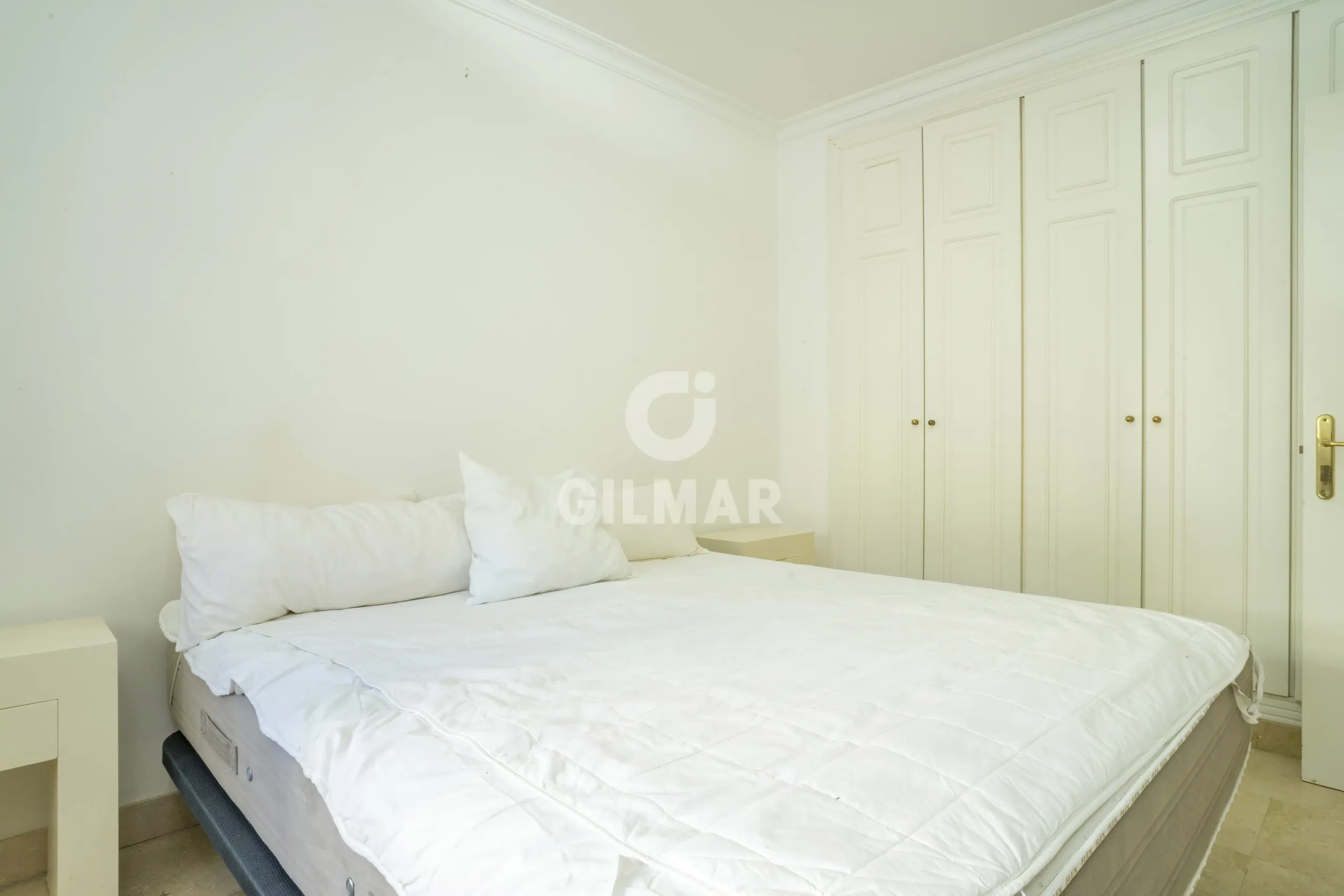 Apartment in Nueva Andalucía - Málaga