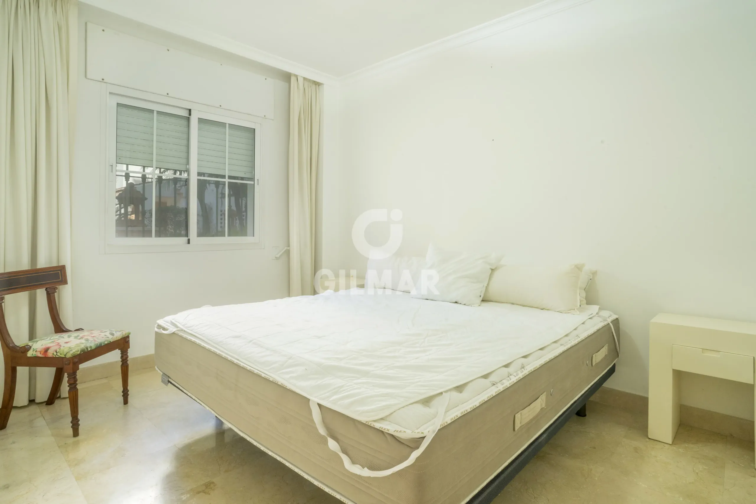 Apartment in Nueva Andalucía - Málaga