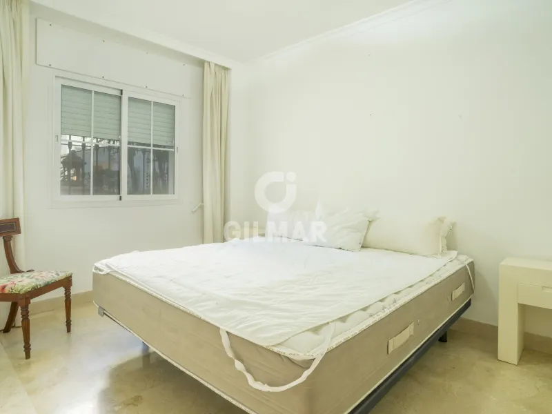 Apartment in Nueva Andalucía - Málaga