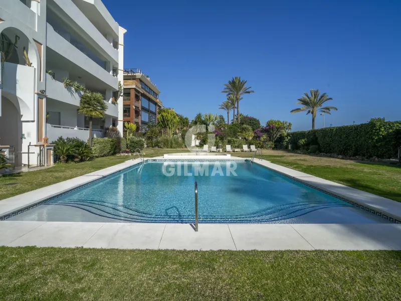 Apartment in Nueva Andalucía - Málaga