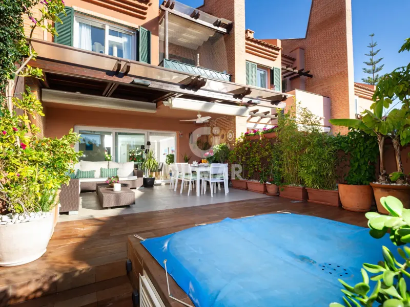 Townhouse in Marbella Este - Málaga