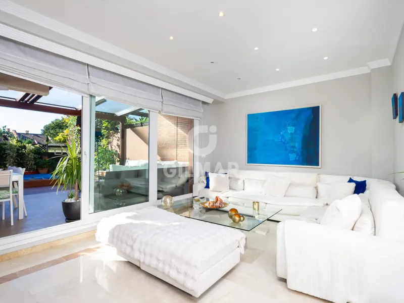 Townhouse in Marbella Este - Málaga