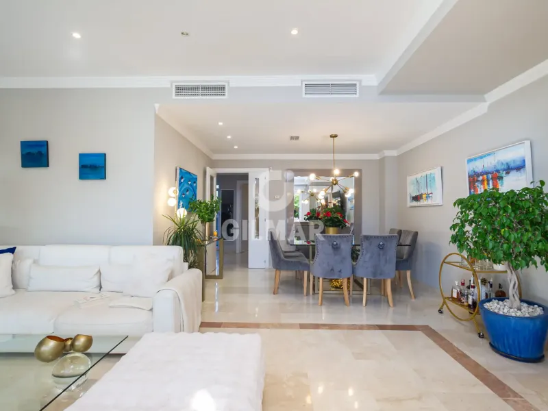 Townhouse in Marbella Este - Málaga