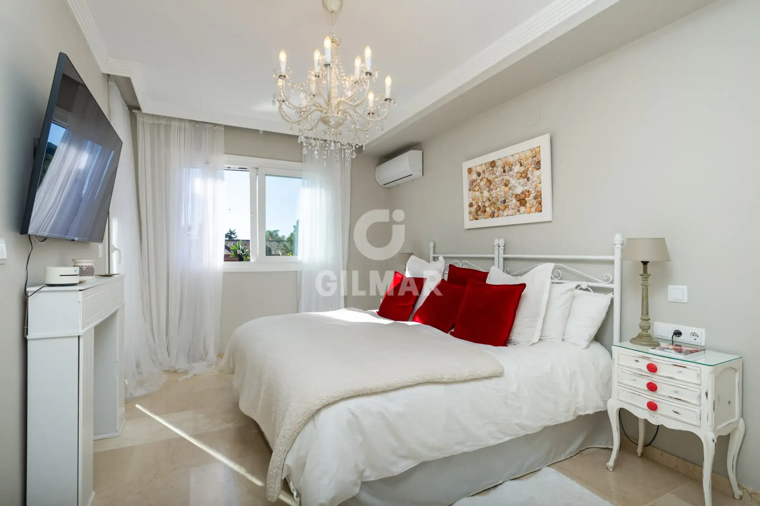 Townhouse in Marbella Este - Málaga