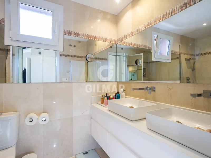 Townhouse in Marbella Este - Málaga