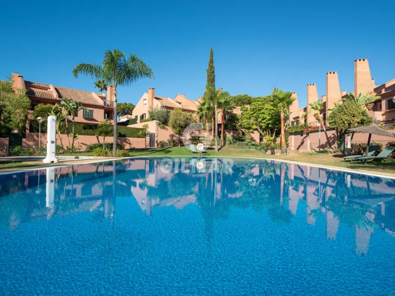 Townhouse in Marbella Este - Málaga