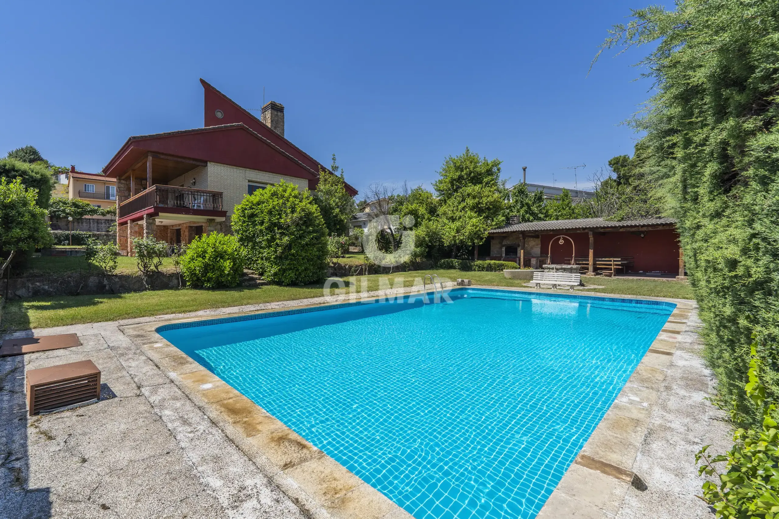 Villa in El Molar - Madrid