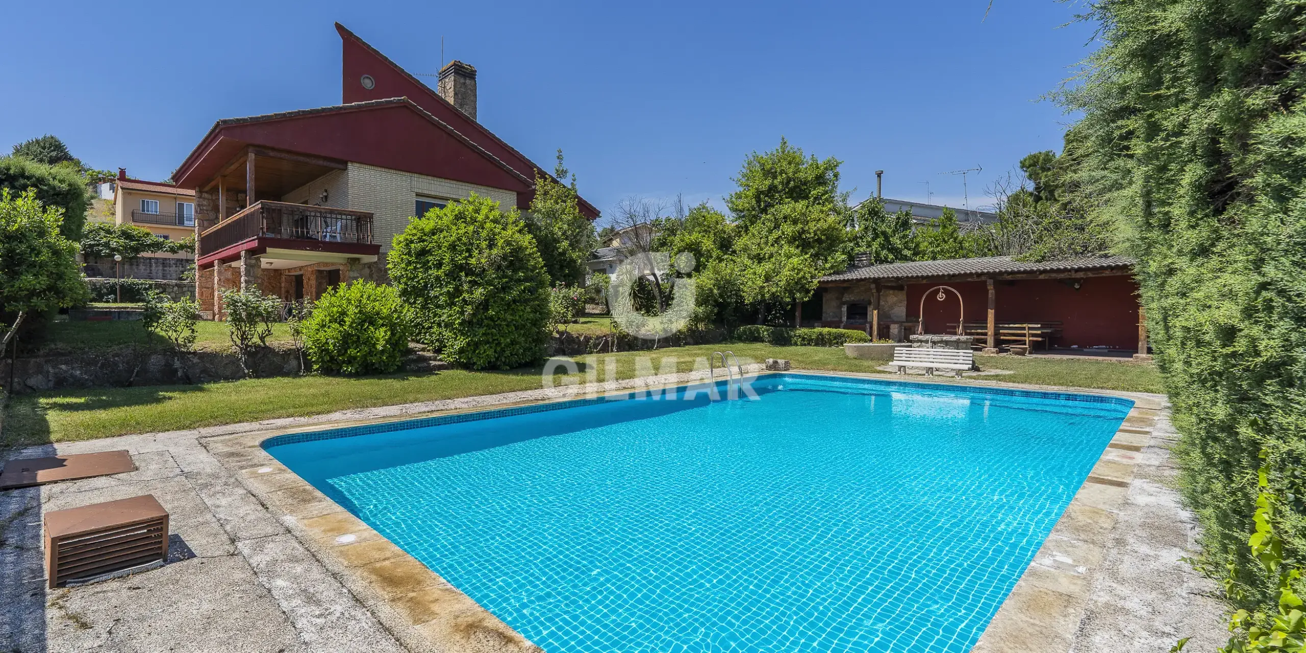 Villa in El Molar - Madrid