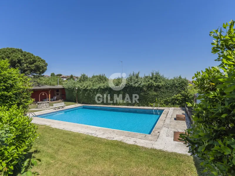 Villa in El Molar - Madrid