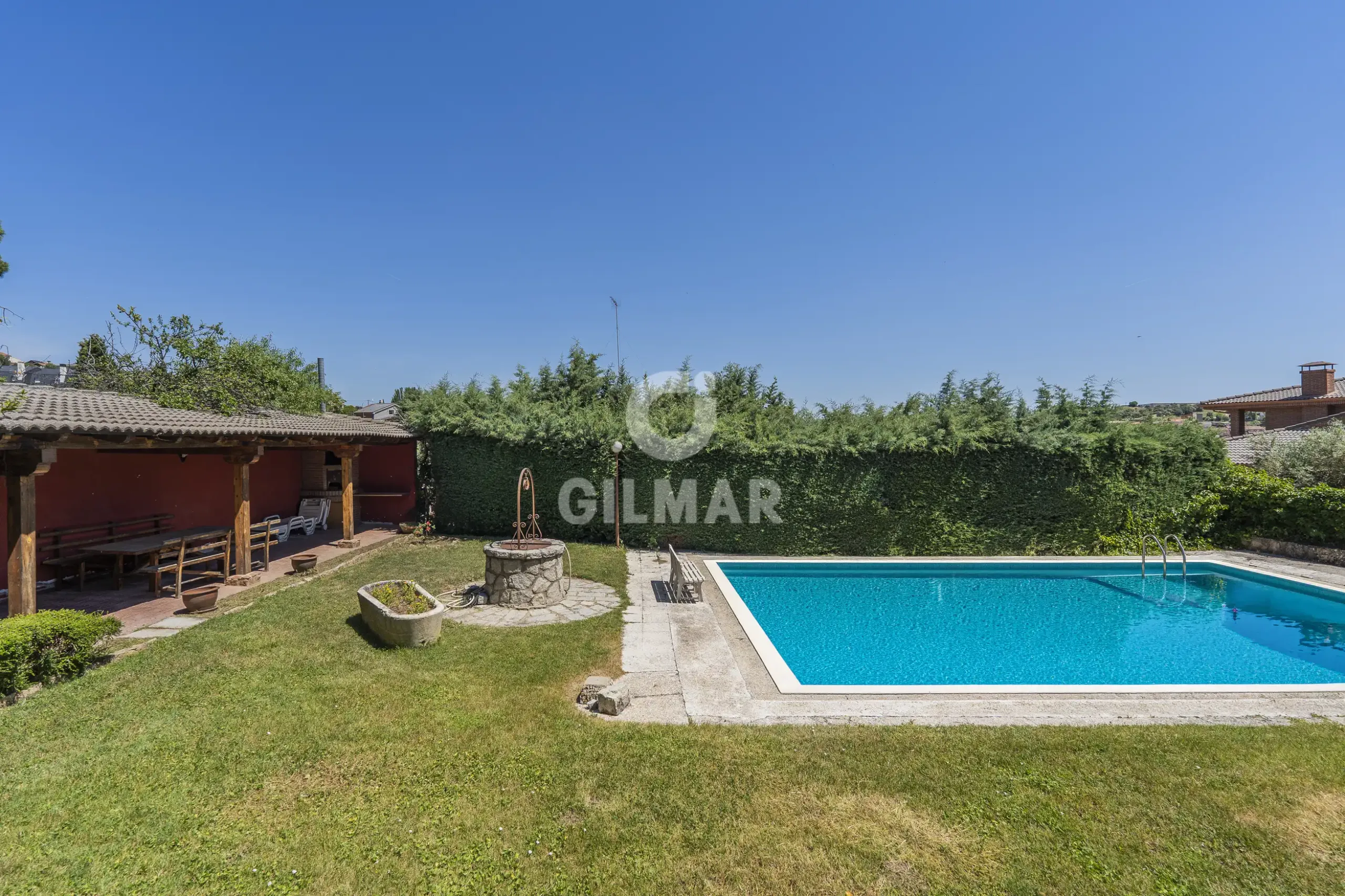 Villa in El Molar - Madrid