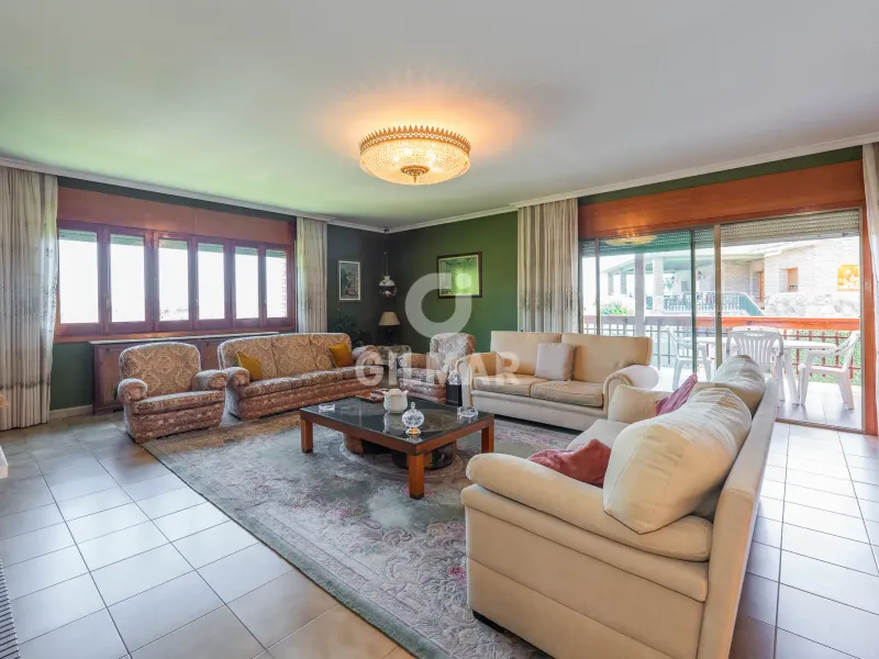 Villa in El Molar - Madrid
