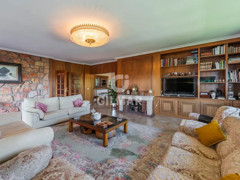 Villa in El Molar - Madrid