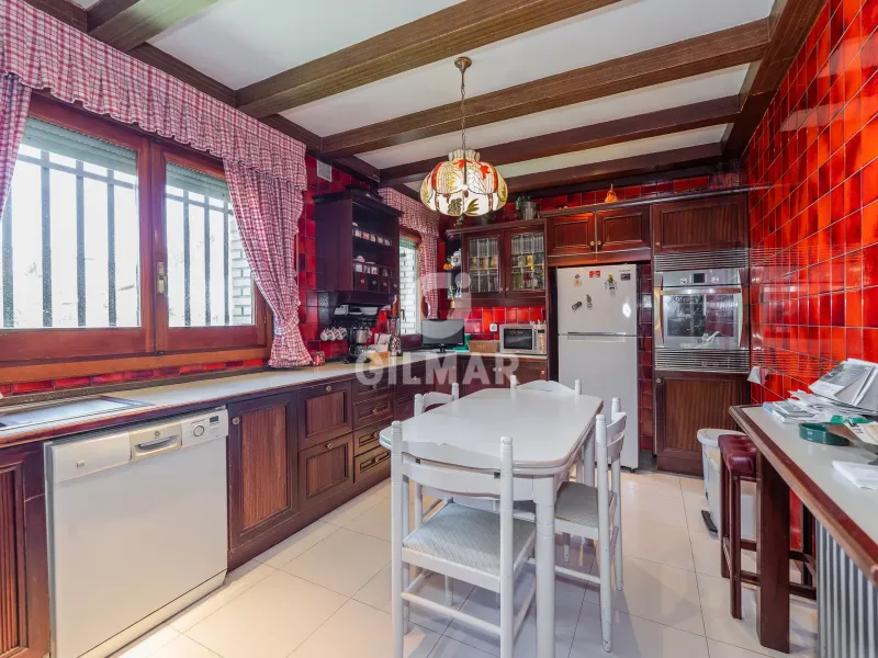 Villa in El Molar - Madrid