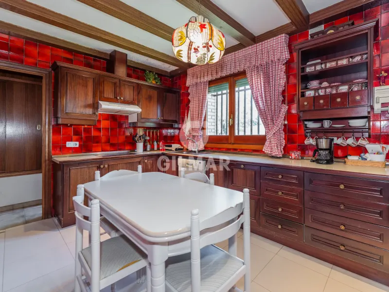 Villa in El Molar - Madrid