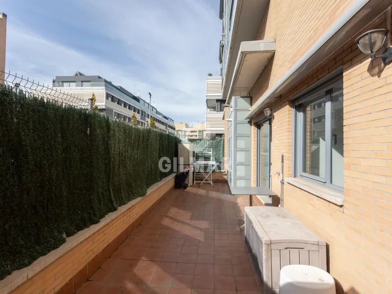 Ground floor apartment in Peñagrande - Madrid