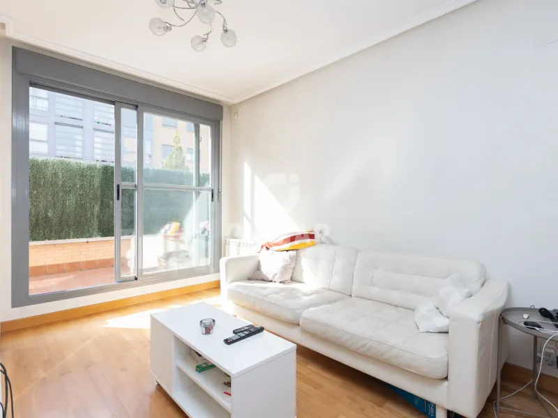 Ground floor apartment in Peñagrande - Madrid