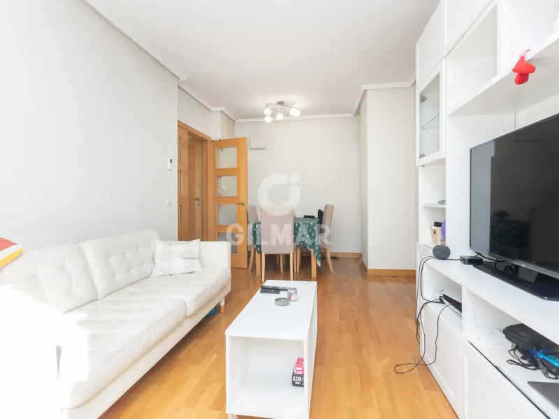 Ground floor apartment in Peñagrande - Madrid
