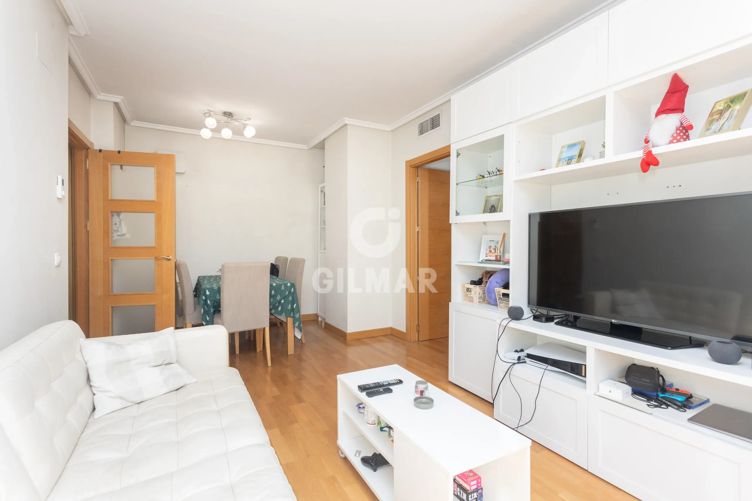 Ground floor apartment in Peñagrande - Madrid