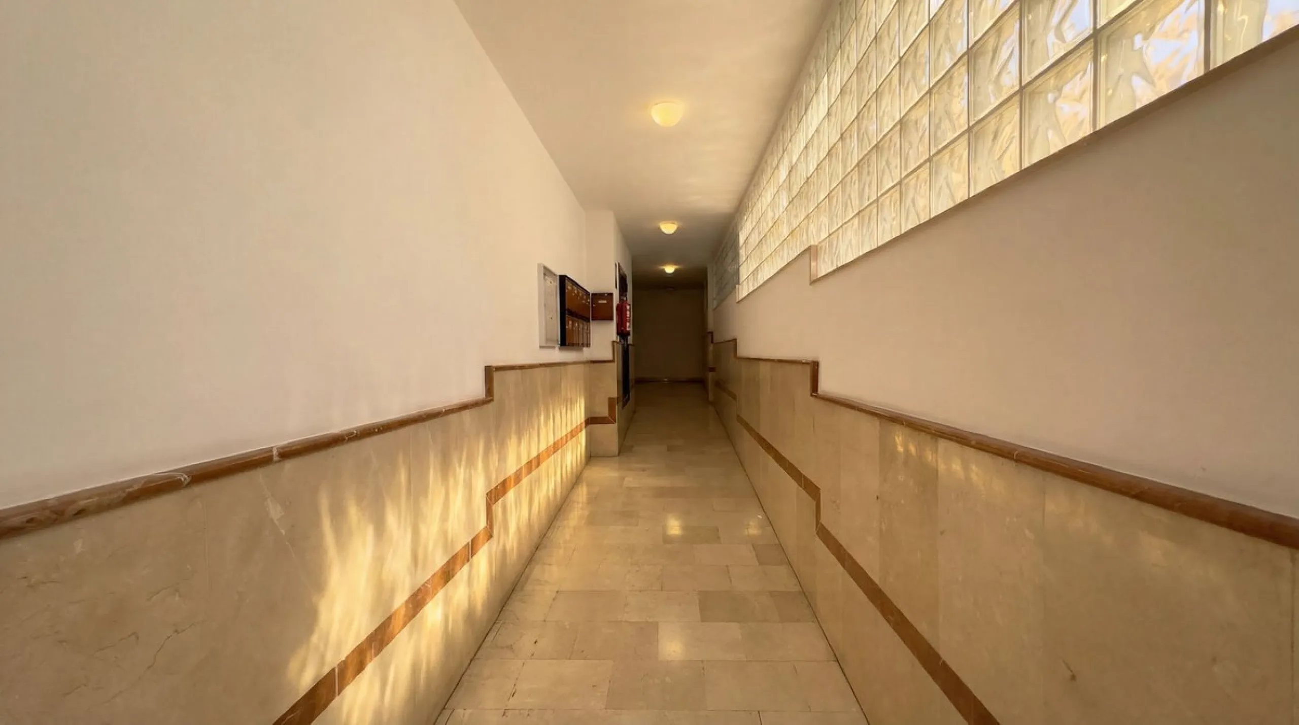 Spacious and stylish apartment with rooftop terrace and additional living level in the heart of Ronda