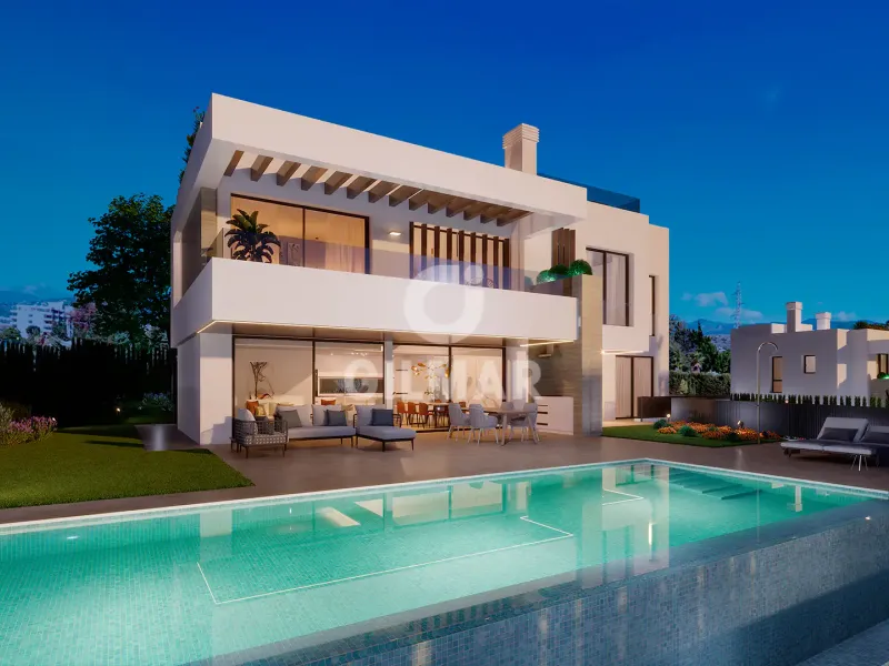 Villa in Estepona Este - Málaga