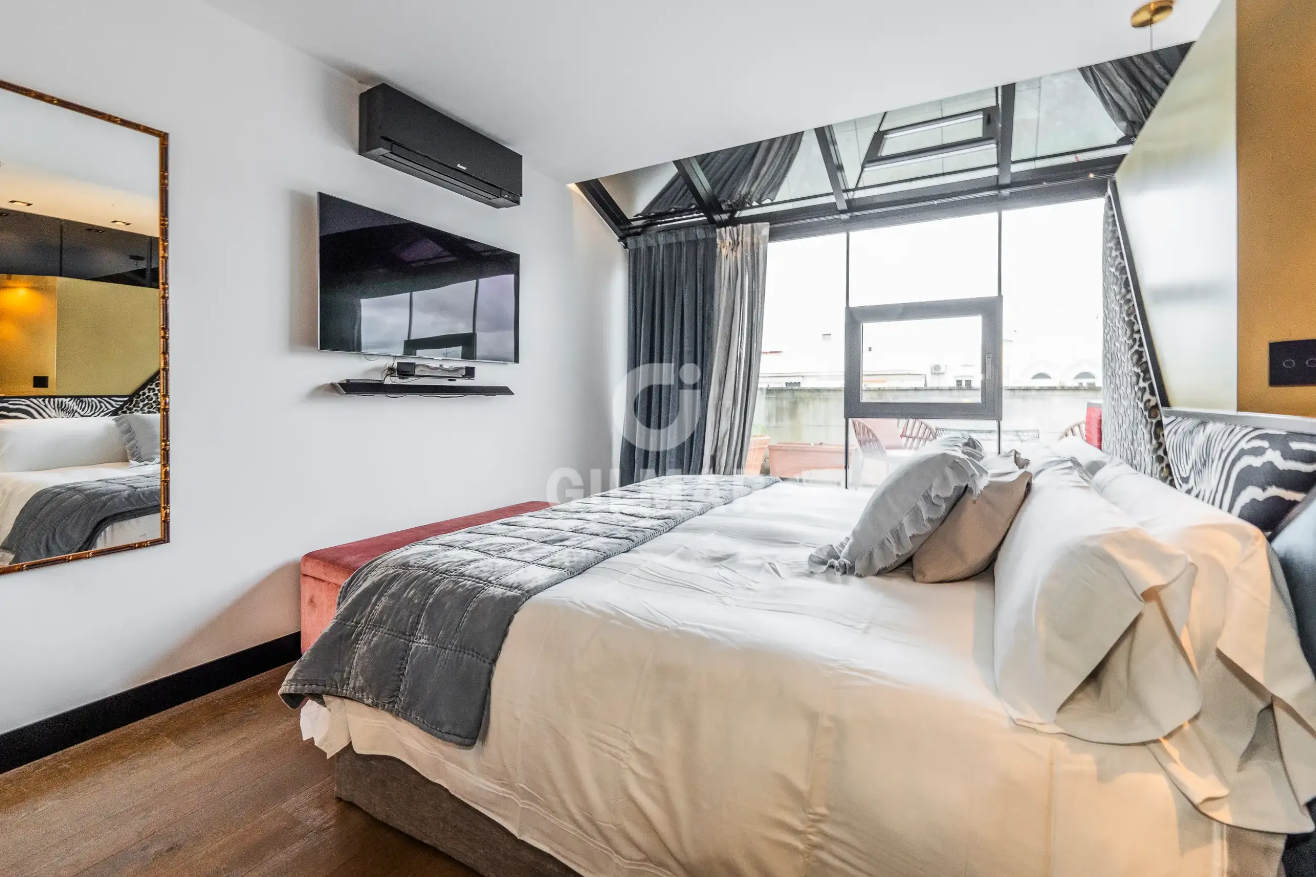 Ático-Dúplex en Salamanca - Madrid