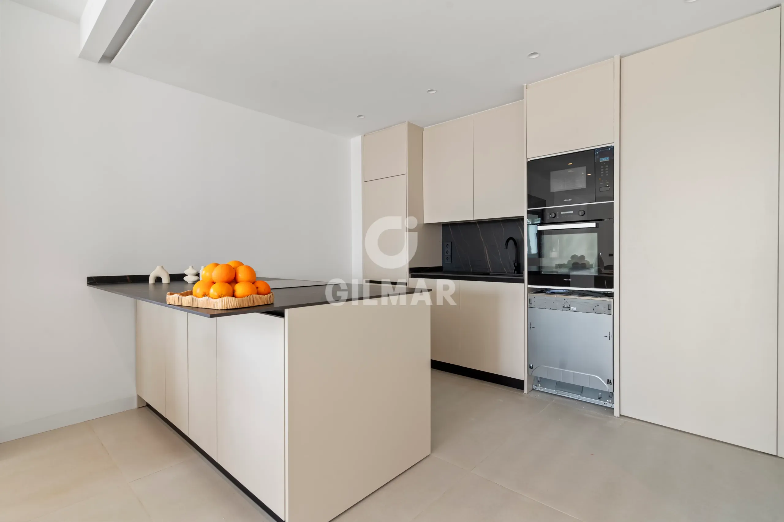 Apartamento en Estepona Este - Málaga