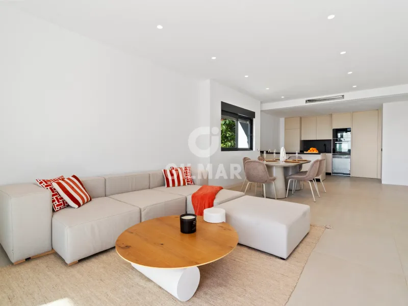 Apartamento en Estepona Este - Málaga