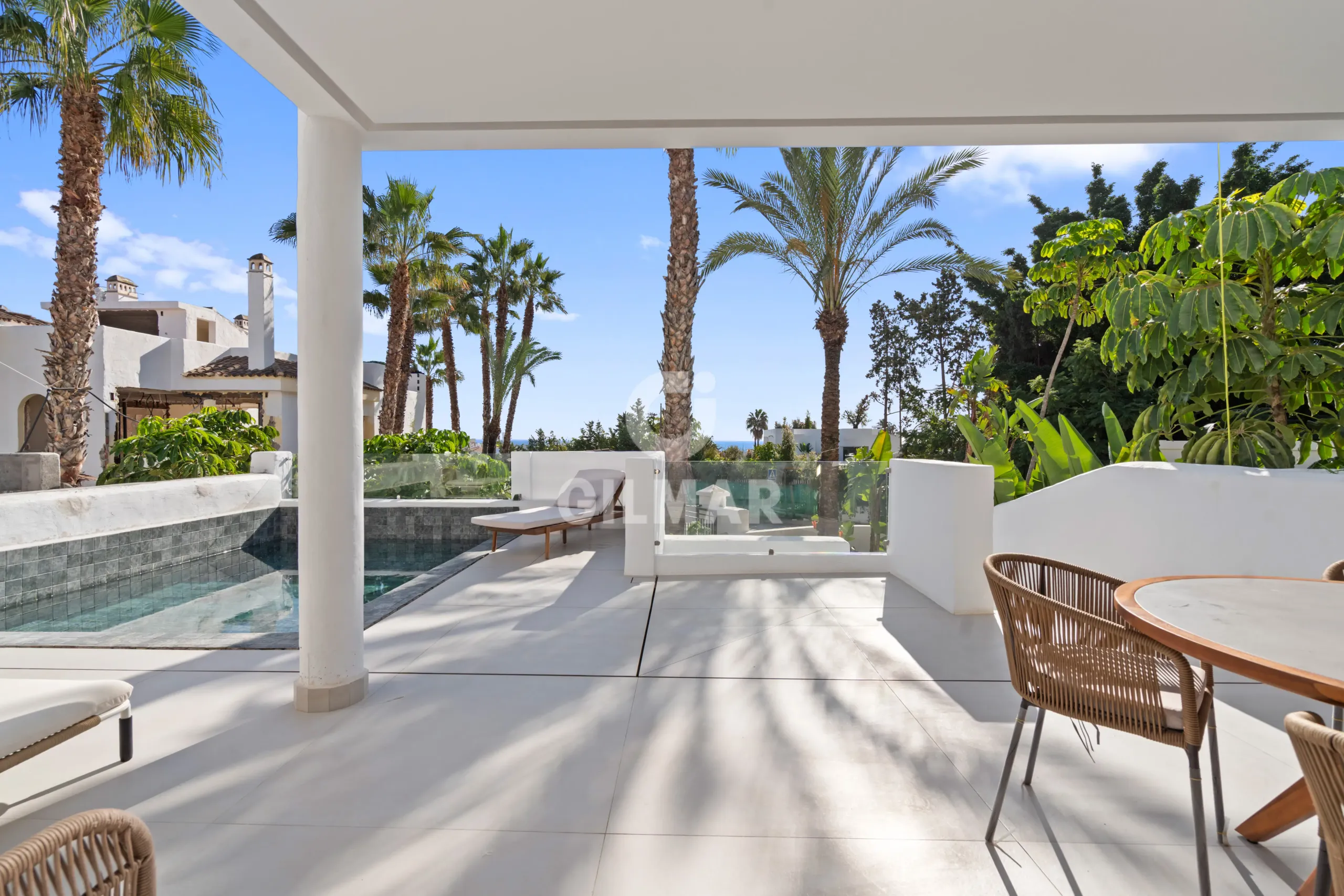 Apartamento en Estepona Este - Málaga