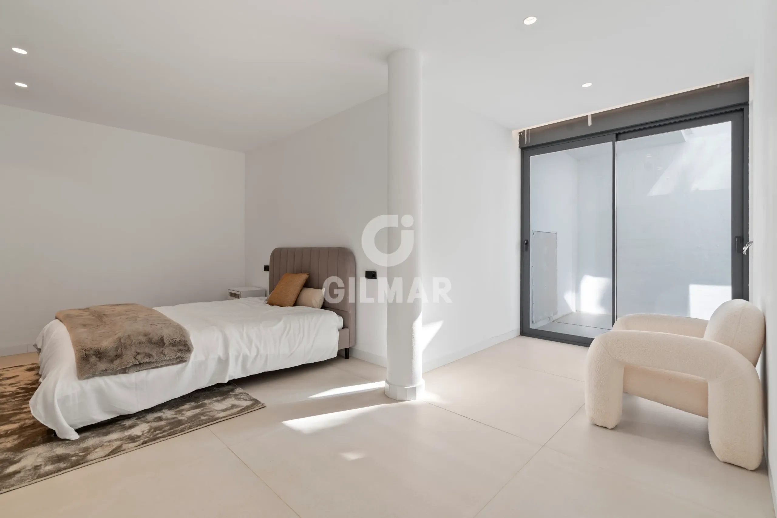Apartamento en Estepona Este - Málaga