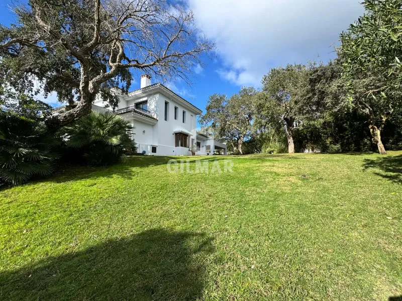 Chalet Independiente en Sotogrande - Cádiz