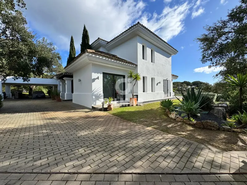 Chalet Independiente en Sotogrande - Cádiz