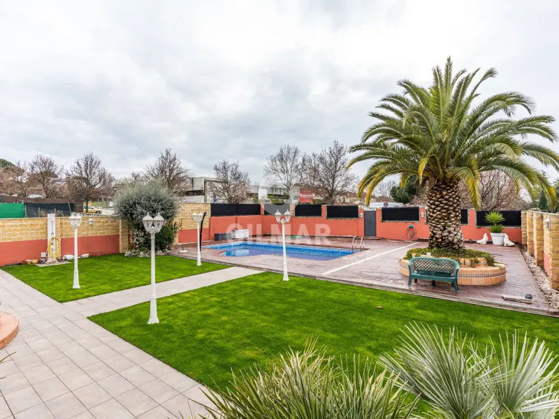Chalet Independiente en Arroyomolinos - Madrid