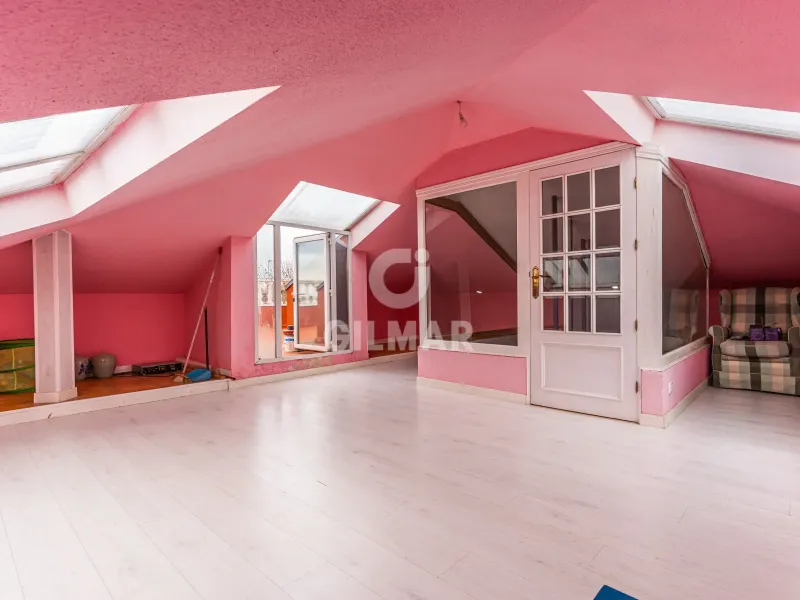 Chalet Independiente en Arroyomolinos - Madrid