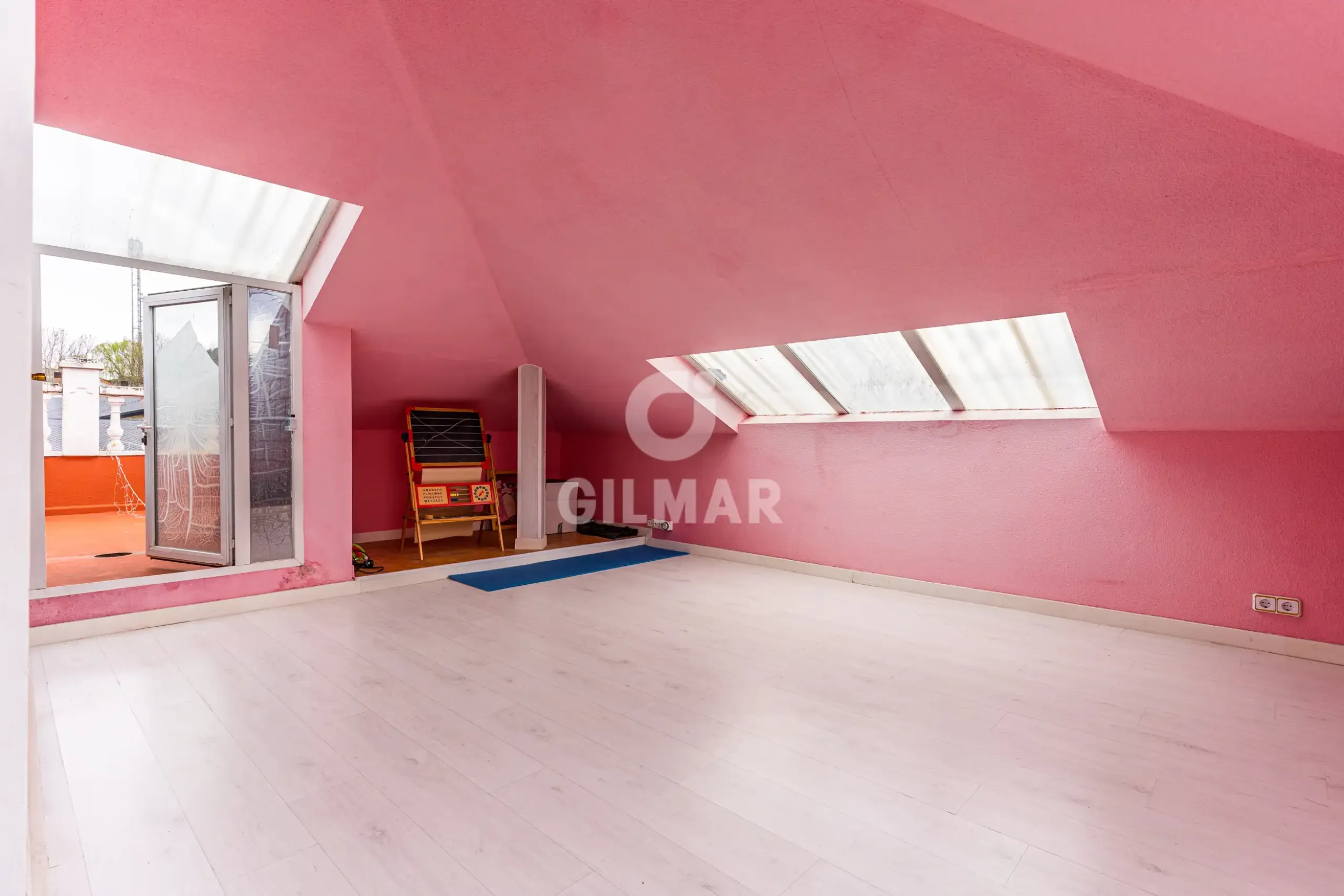 Chalet Independiente en Arroyomolinos - Madrid