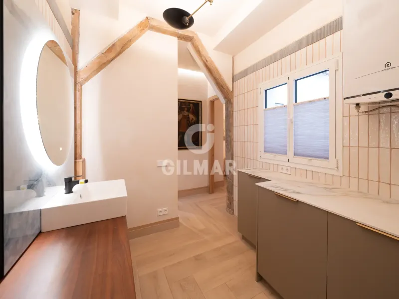 Apartment in Universidad - Madrid